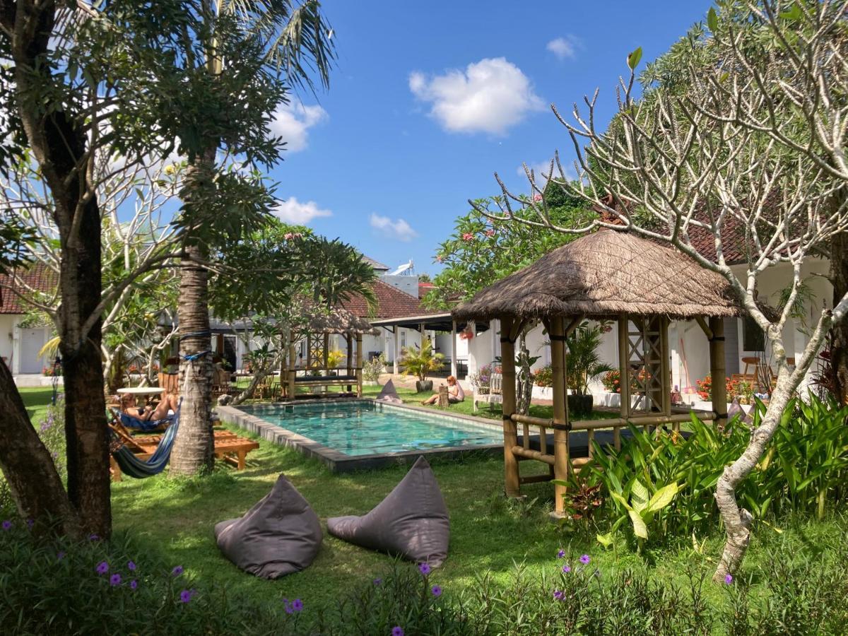 Rebels Point Hotel Jimbaran  Ngoại thất bức ảnh